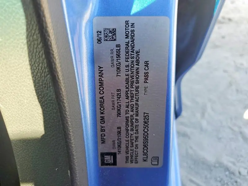 2013 CHEVROLET SPARK 1LT  
