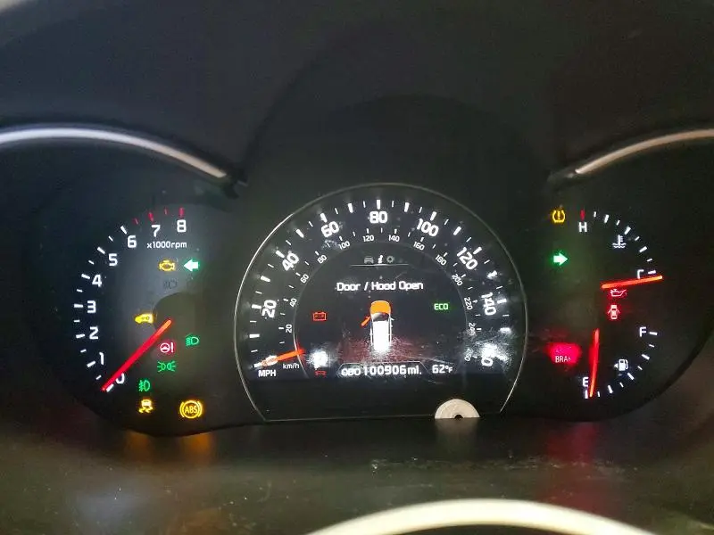 2014 KIA SORENTO LX  