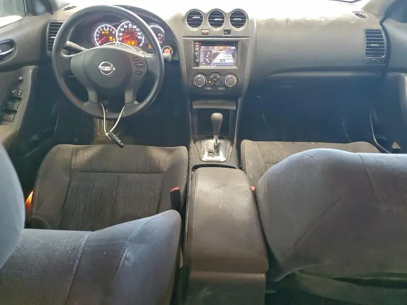 2010 NISSAN ALTIMA BASE  