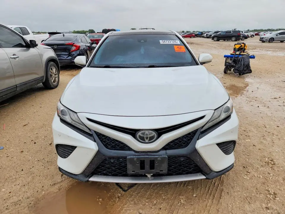2018 TOYOTA CAMRY XSE V6  