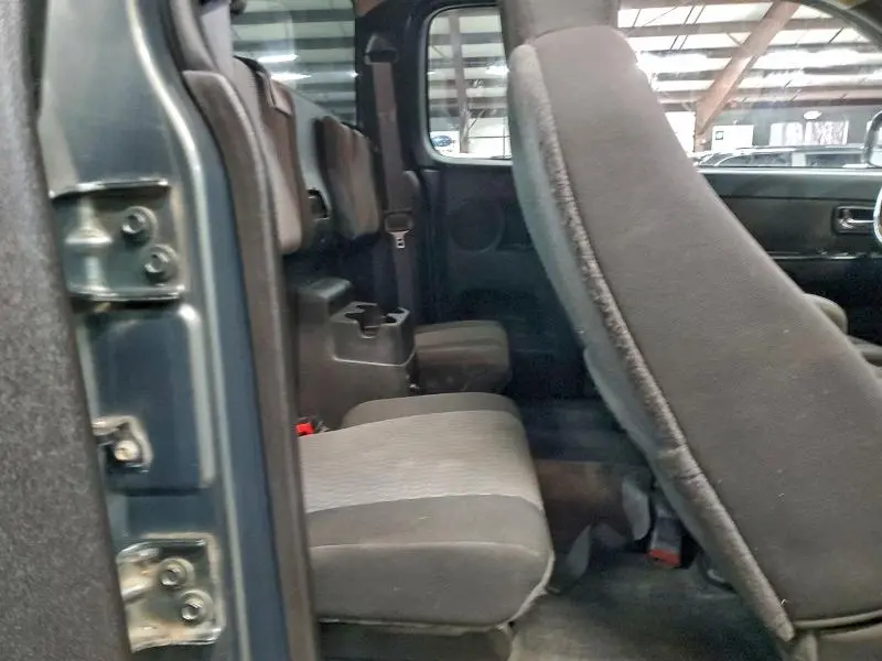 2011 CHEVROLET COLORADO LT  