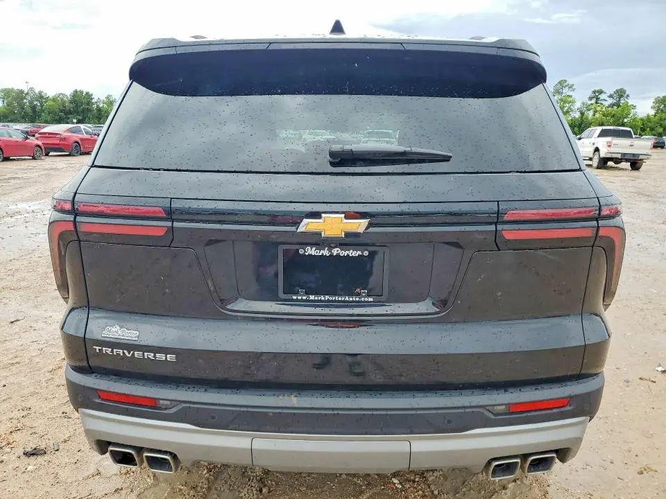 2025 CHEVROLET TRAVERSE LT  