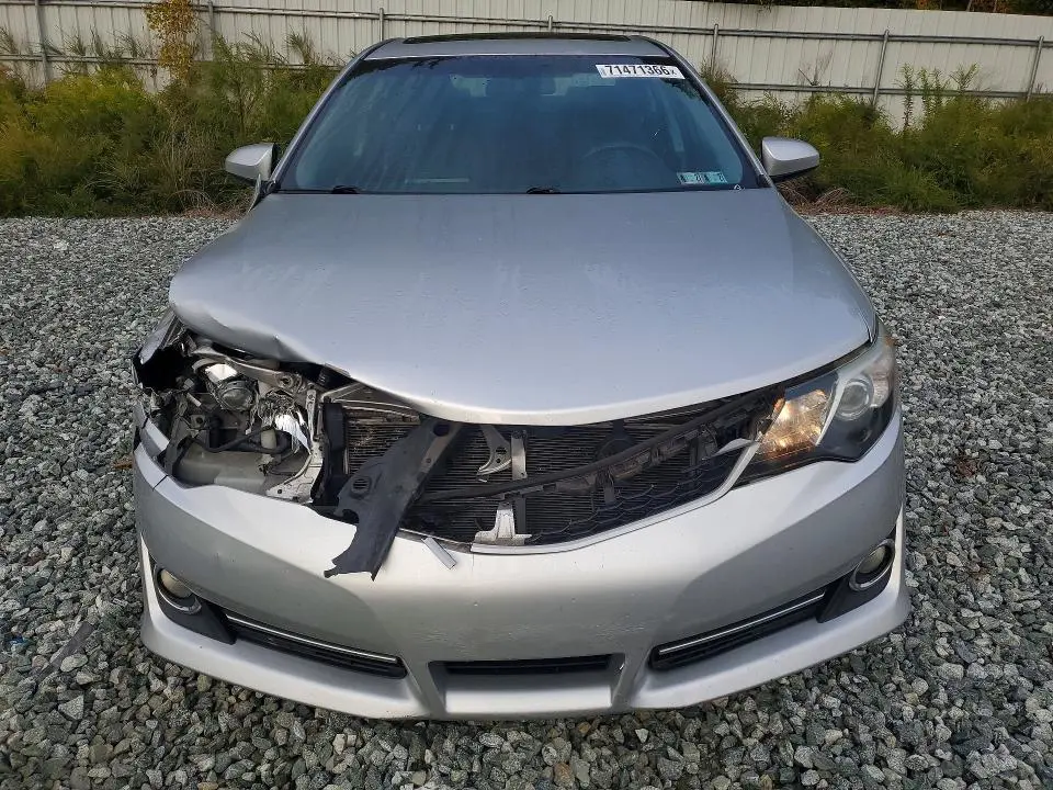 2014 TOYOTA CAMRY SE SPORT  