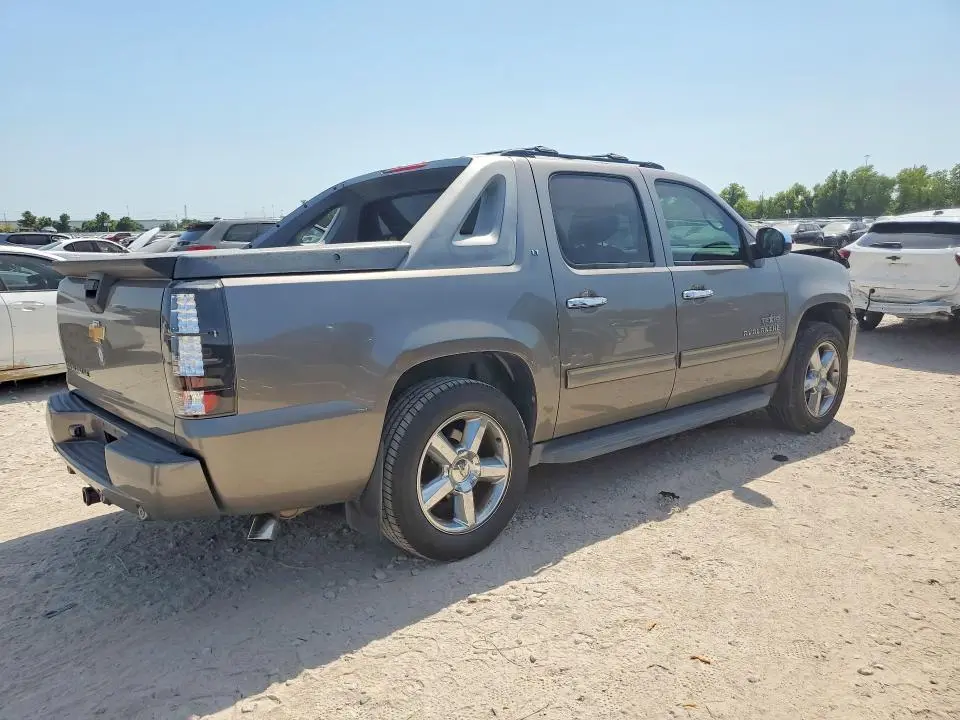 2012 CHEVROLET AVALANCHE LT  