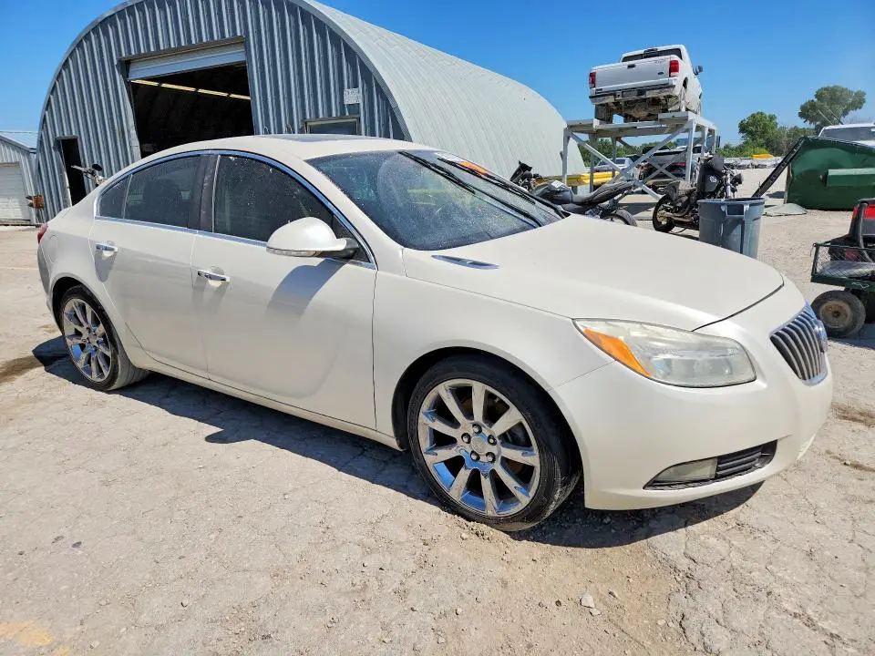 2012 BUICK REGAL PREMIUM  