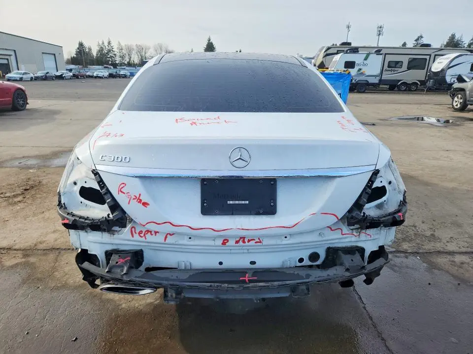 2017 MERCEDES-BENZ C 300  