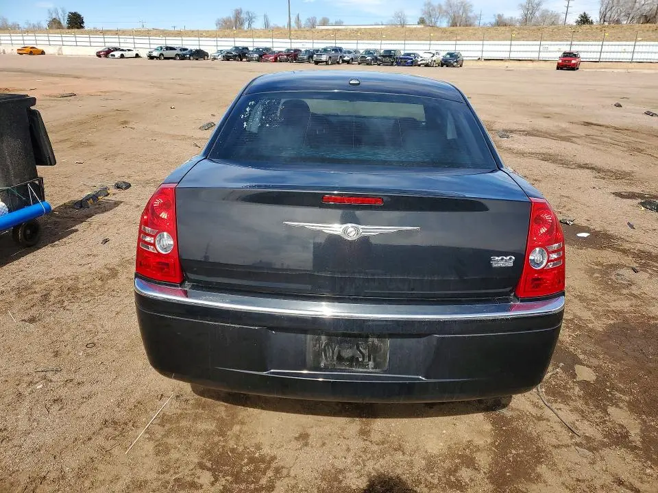 2010 CHRYSLER 300 LIMITED  