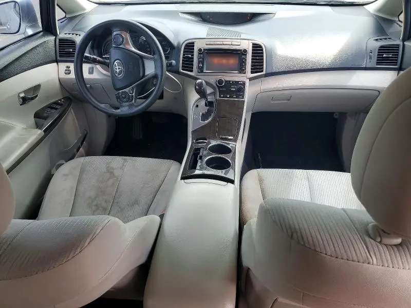 2013 TOYOTA VENZA LE  