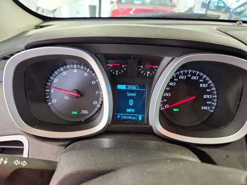 2017 CHEVROLET EQUINOX LT  