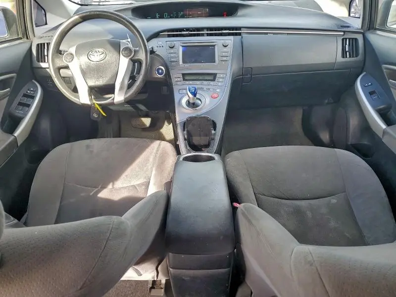 2013 TOYOTA PRIUS   