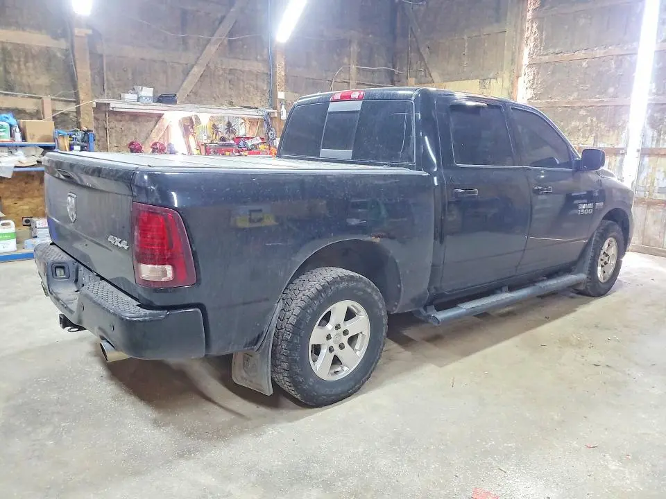 2014 RAM 1500 SPORT  