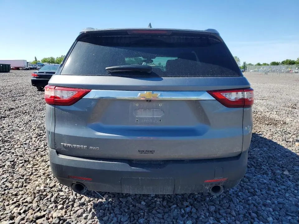 2020 CHEVROLET TRAVERSE LS  