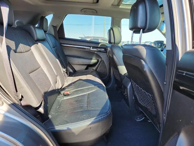 2013 KIA SORENTO SX  