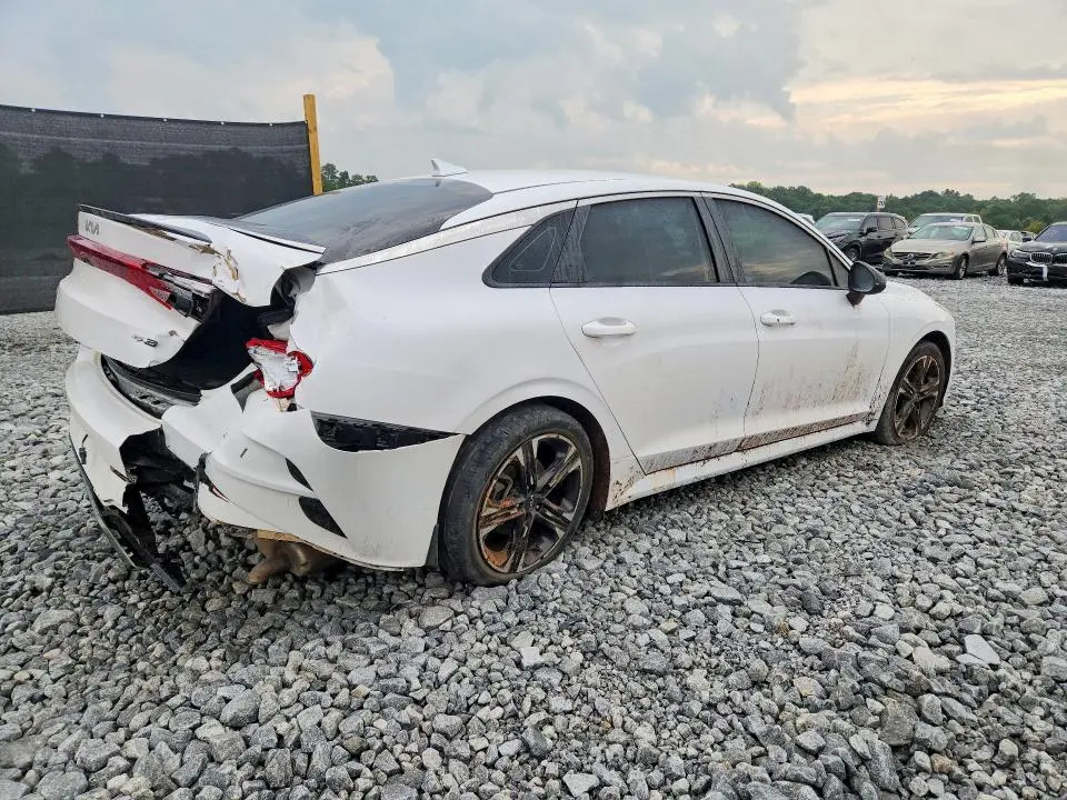 2022 KIA K5 GT LINE  