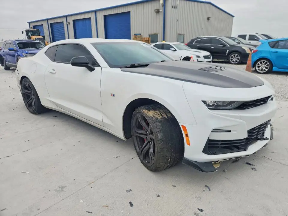 2022 CHEVROLET CAMARO LT1  