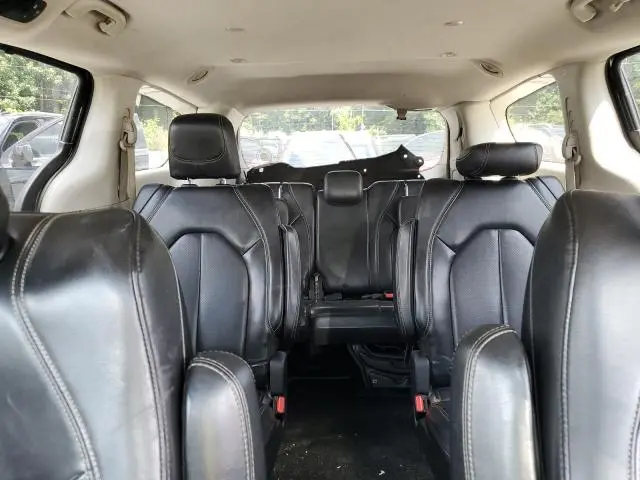 2020 CHRYSLER VOYAGER LXI  
