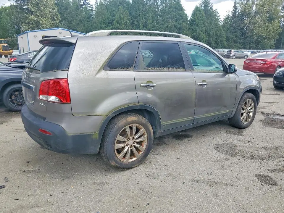2011 KIA SORENTO EX  
