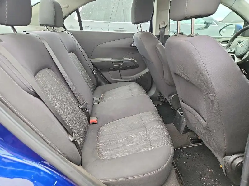 2013 CHEVROLET SONIC LT  