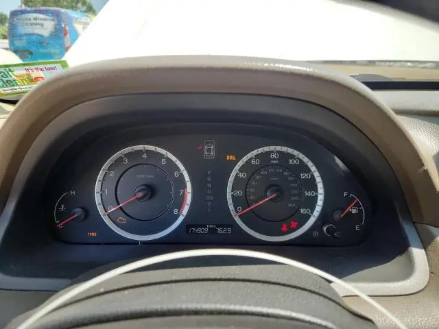 2010 HONDA ACCORD LX  