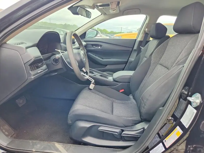 2025 HONDA ACCORD LX  