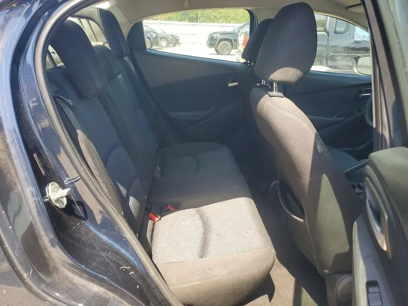 2018 TOYOTA YARIS IA BASE  