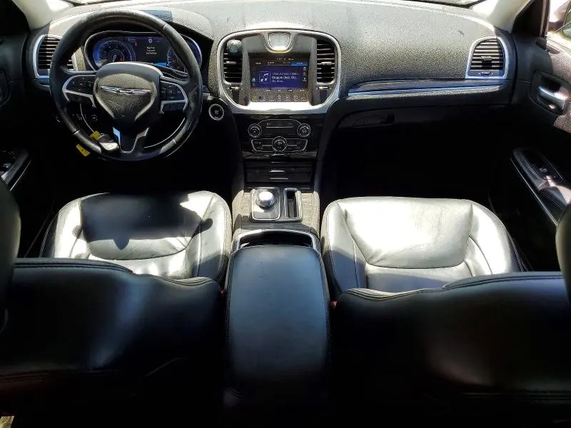 2016 CHRYSLER 300 LIMITED  