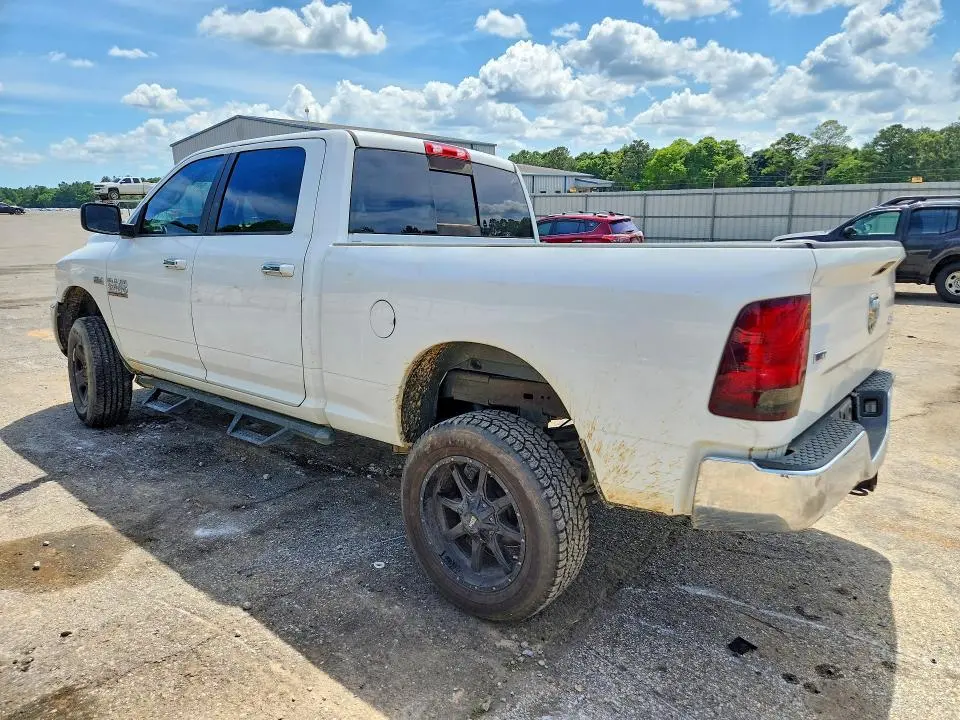 2017 RAM 2500 SLT  