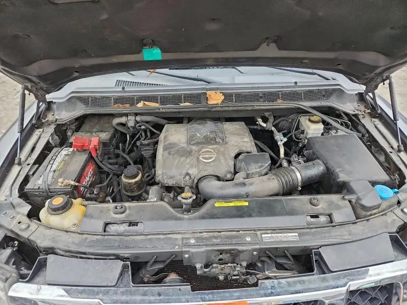 2010 NISSAN ARMADA SE  