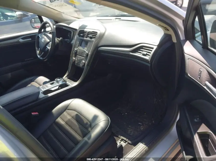 2017 FORD FUSION HYBRID SE