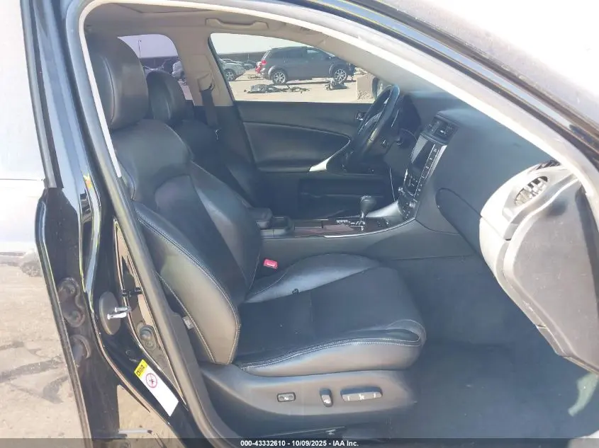 2010 LEXUS IS 250  