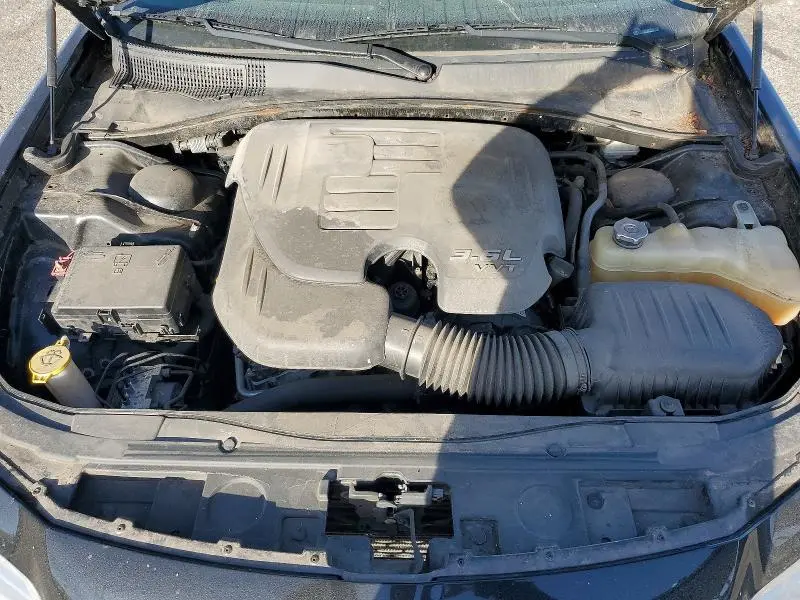 2016 CHRYSLER 300 LIMITED  