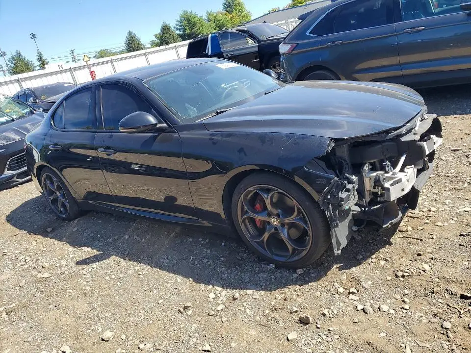 2018 ALFA ROMEO GIULIA TI  