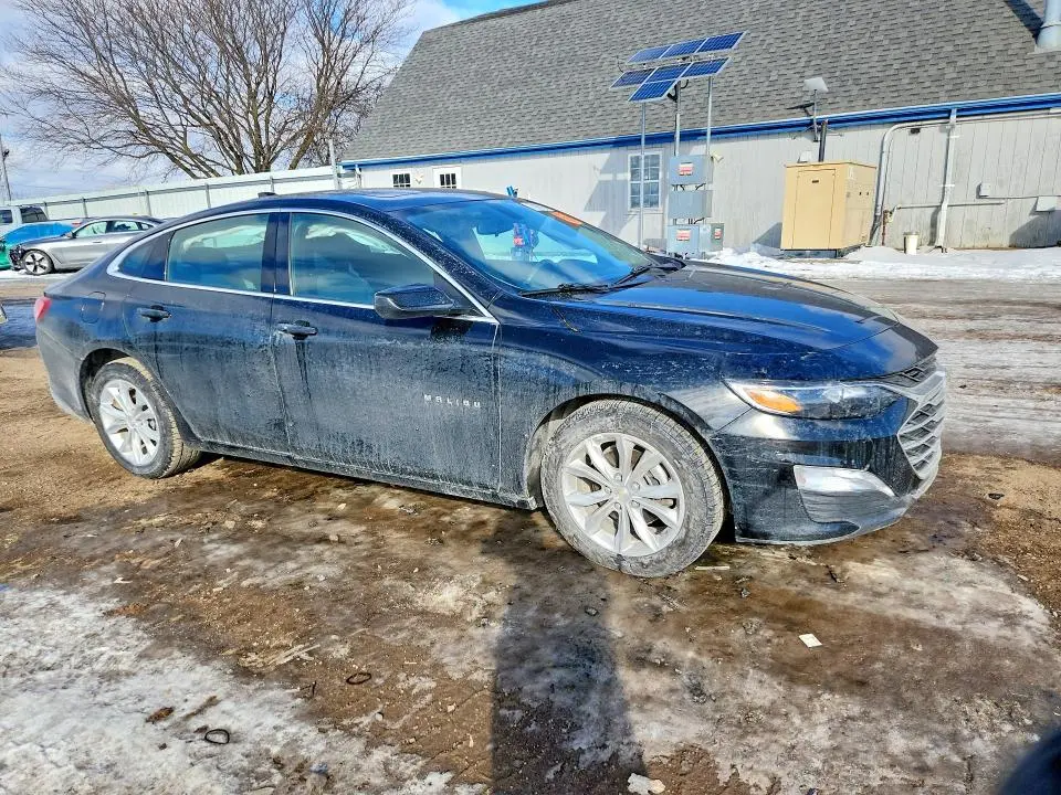 2022 CHEVROLET MALIBU LT  