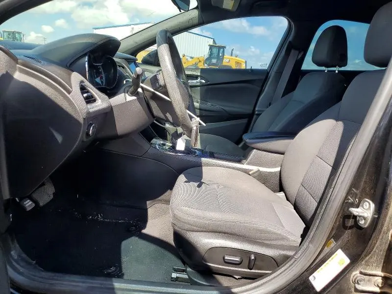 2017 CHEVROLET CRUZE LT  