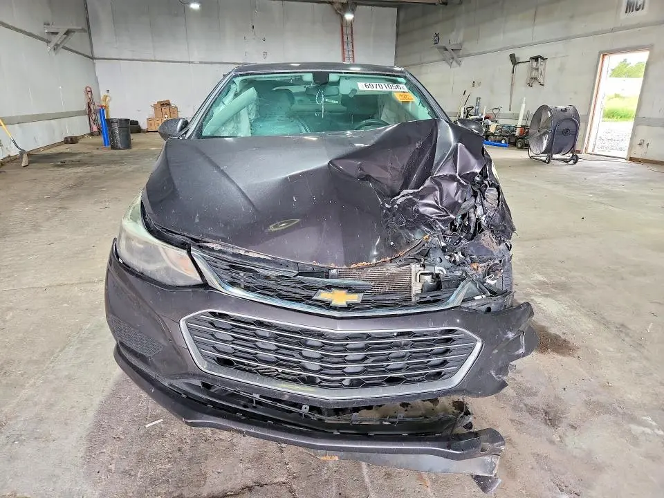 2016 CHEVROLET CRUZE LT  