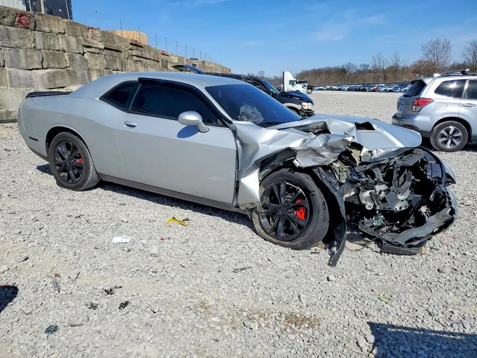 2020 DODGE CHALLENGER SXT  