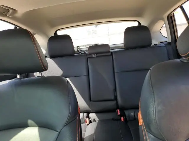 2016 SUBARU CROSSTREK LIMITED