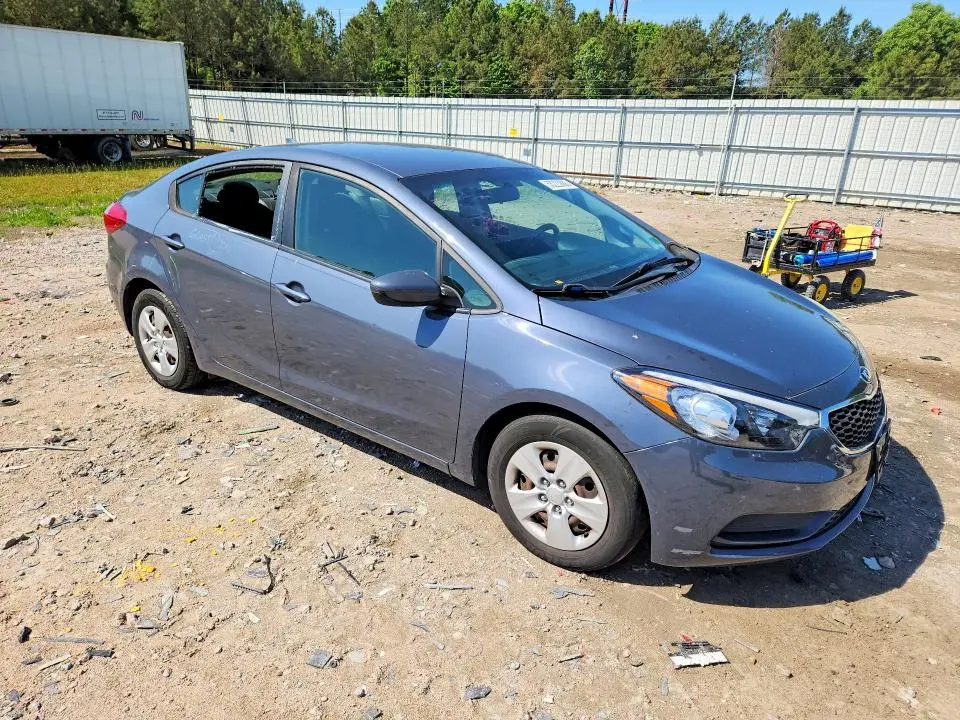 2016 KIA FORTE LX  