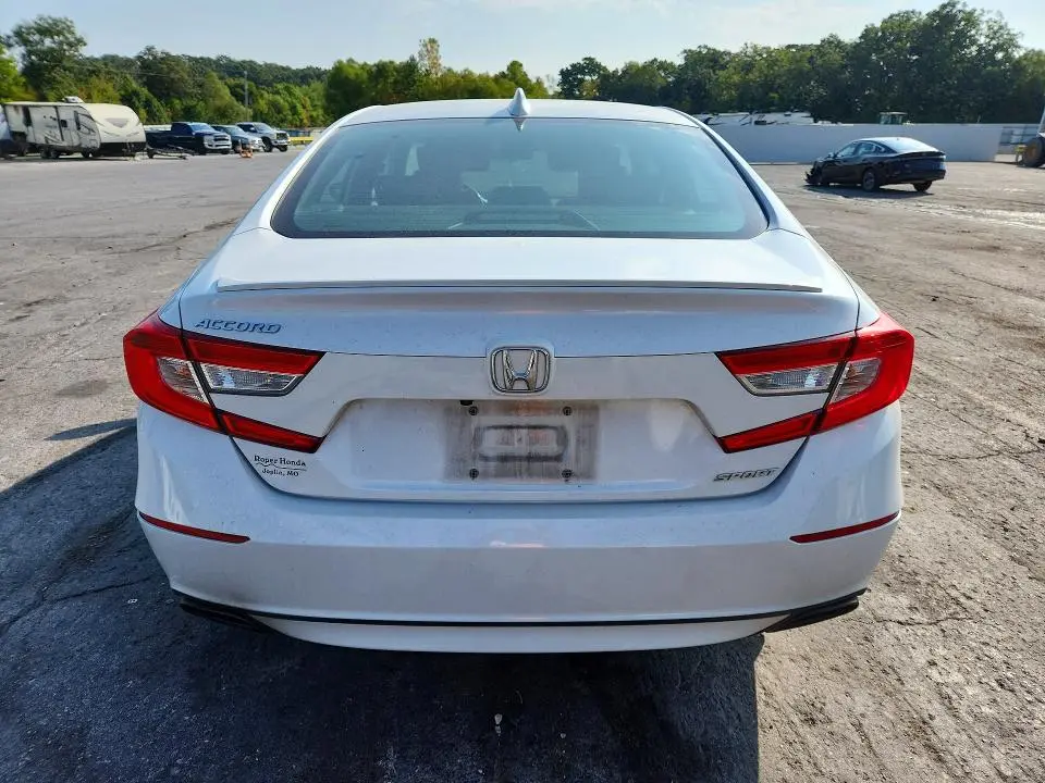 2018 HONDA ACCORD SPORT  