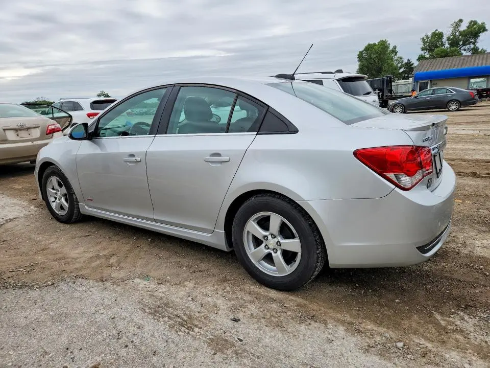 2015 CHEVROLET CRUZE LT  