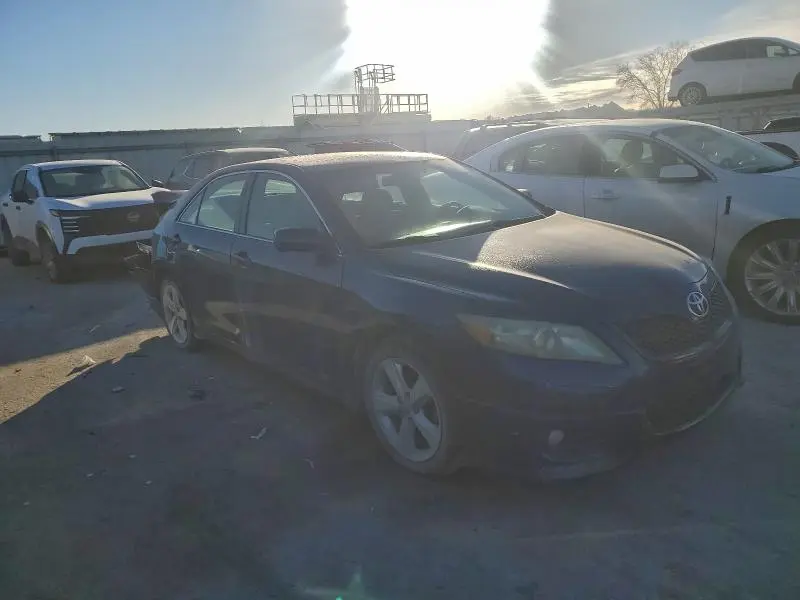 2011 TOYOTA CAMRY BASE  