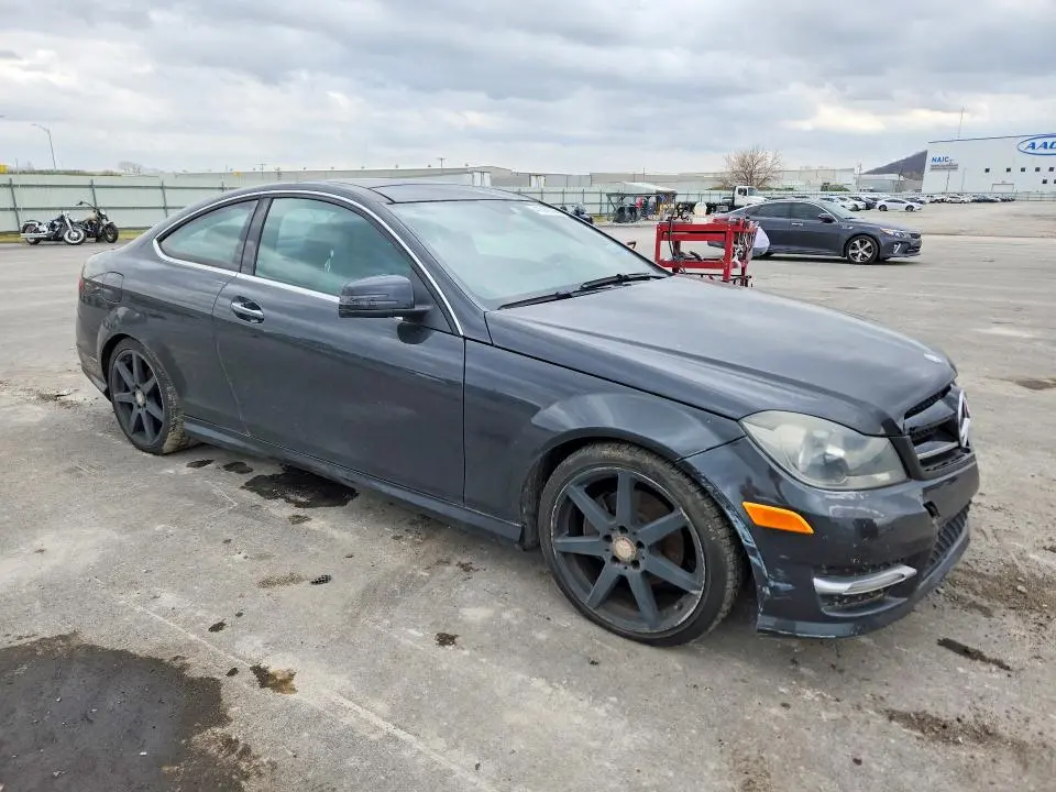 2015 MERCEDES-BENZ C 250  