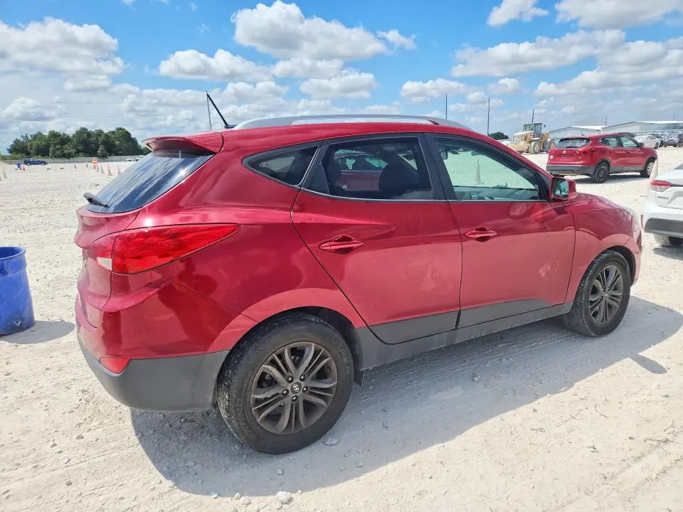 2015 HYUNDAI TUCSON SE  