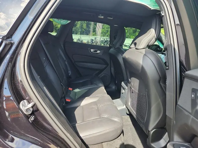 2024 VOLVO XC60 ULTIMATE  