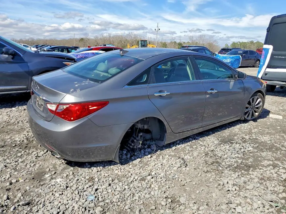 2012 HYUNDAI SONATA SE  