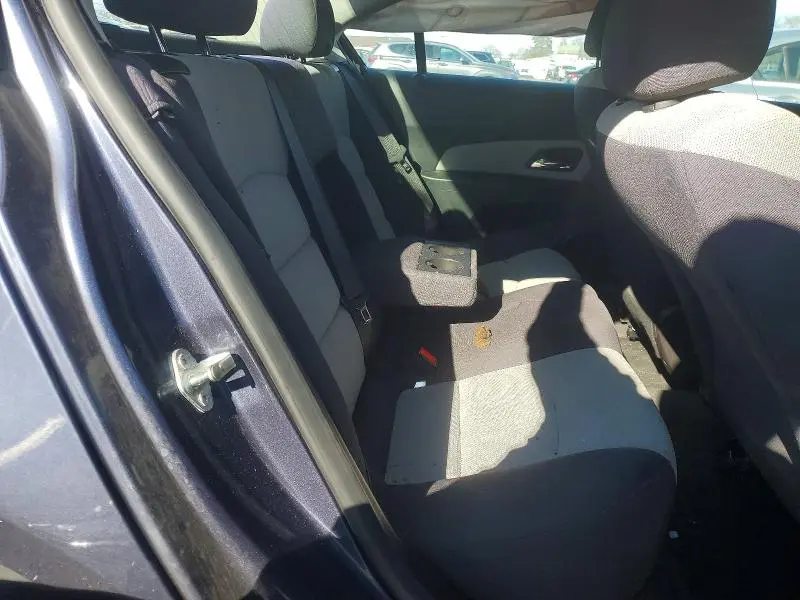 2014 CHEVROLET CRUZE LS  