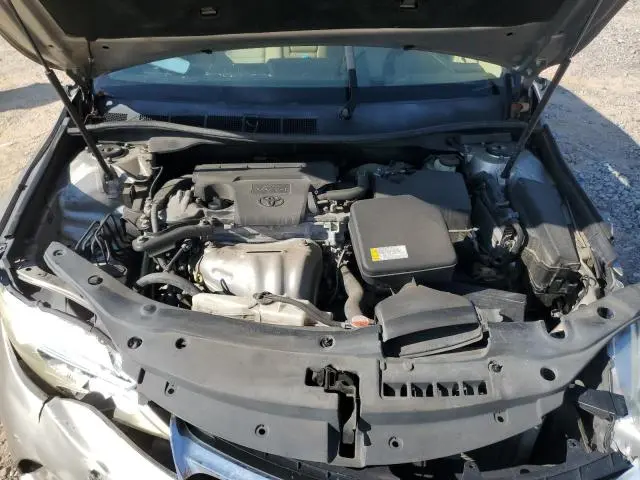 2016 TOYOTA CAMRY LE  