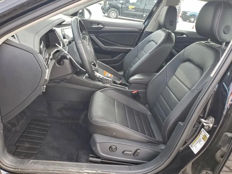 2022 VOLKSWAGEN JETTA SE  