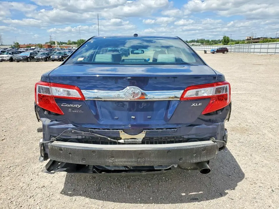 2014 TOYOTA CAMRY   