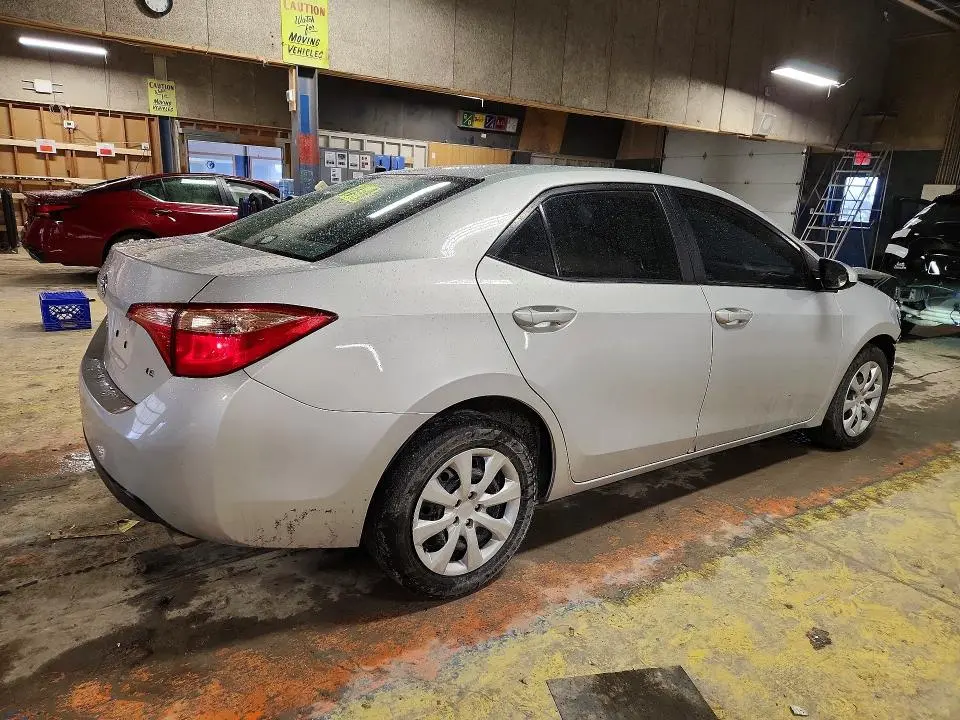 2019 TOYOTA COROLLA   